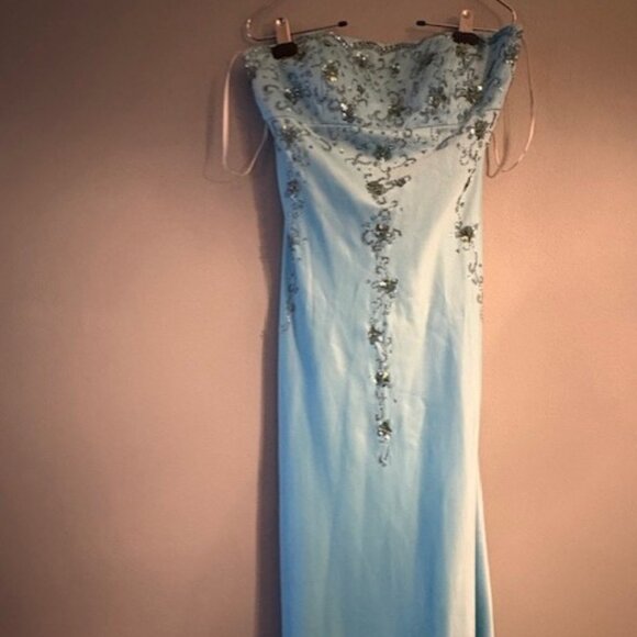 Vintage Y2K Faviana Beaded Strapless Prom Gown - Picture 1 of 4